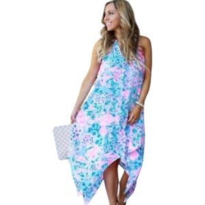 Lilly Pulitzer Monica Beach Floral dress stock photo slightly different color.